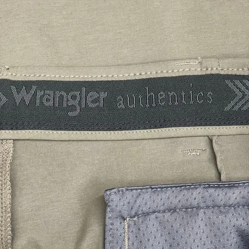 Wrangler Authentics Nylon Blend Pants Men’s Size 40
